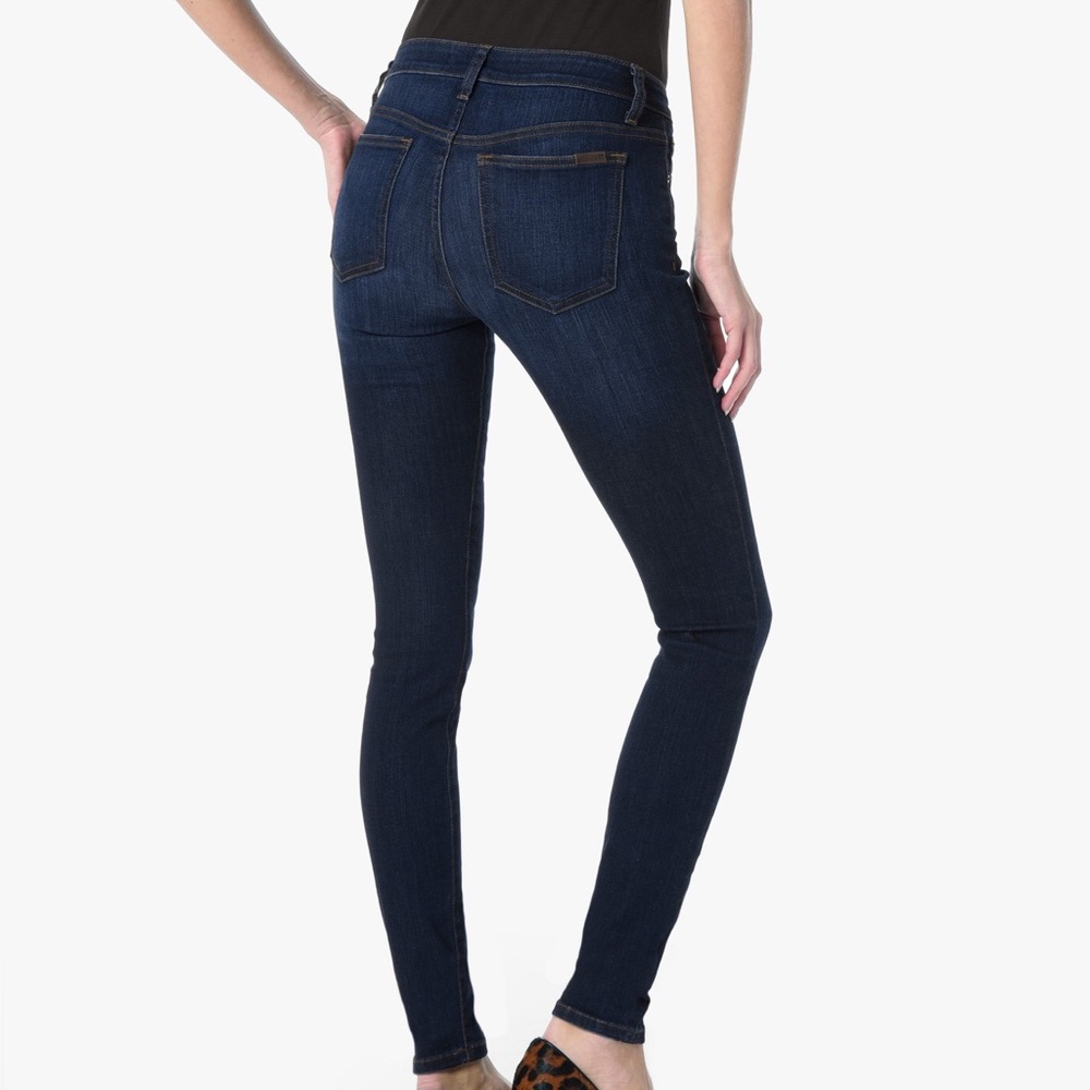 Joe’s Jeans The Icon Mid Rise Skinny Jean